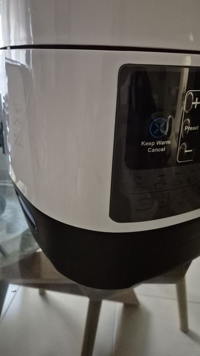 Panela de pressão multifunções