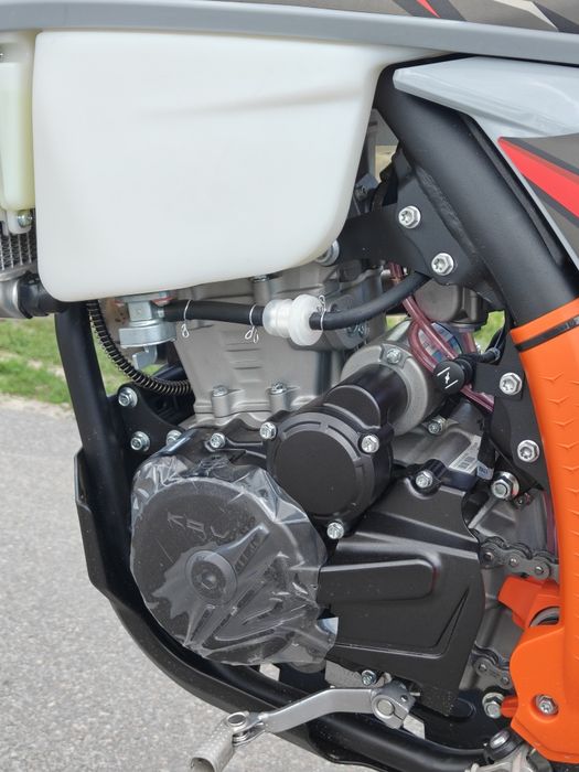 Мотоцикл Kovi 300 PRO R MOTARD KT (48F)