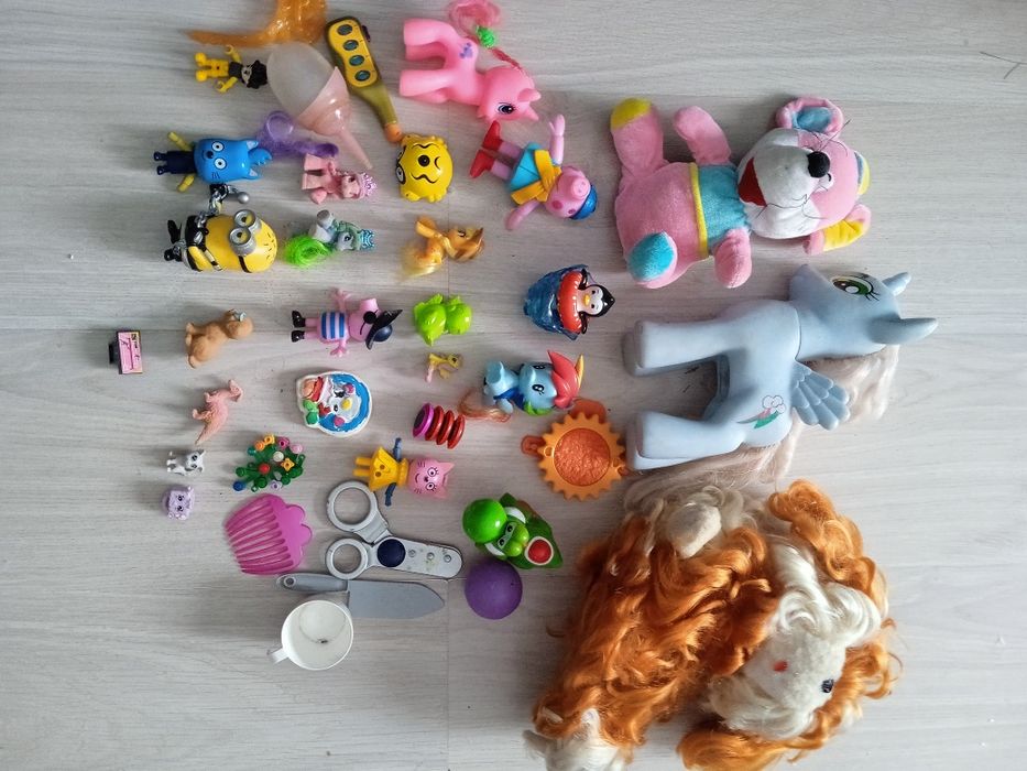 Игрушки для малышей,