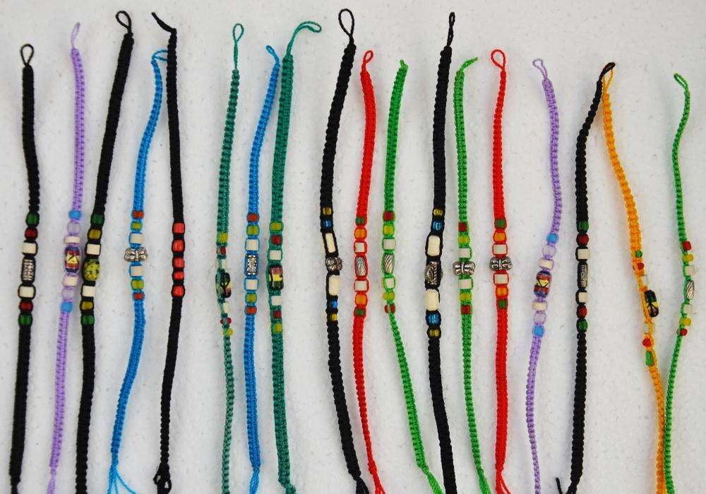 Oryginalne eleganckie peruwiańskie ręcznie robione bransoletki