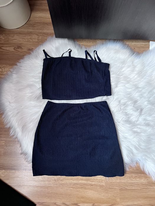 Костюм юбка на вторую вещь -50%