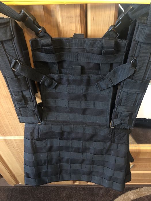 Жилет плитоноска