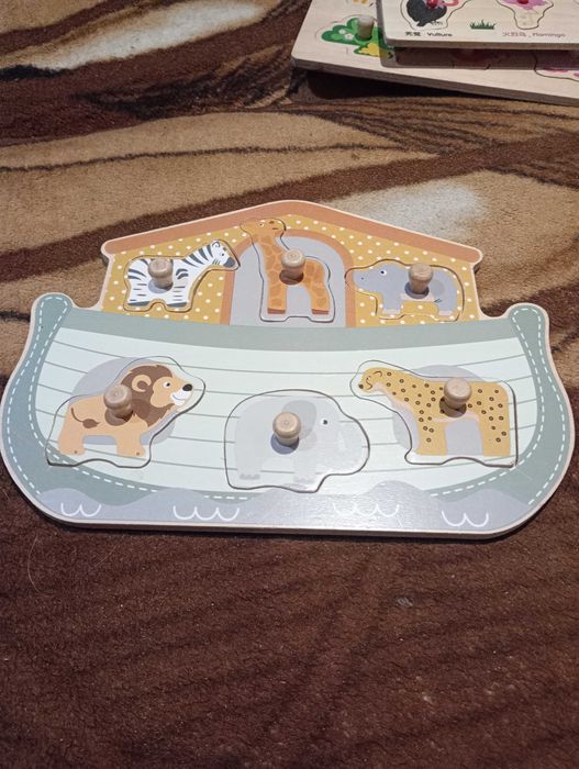 Puzzle drewniane dla malucha