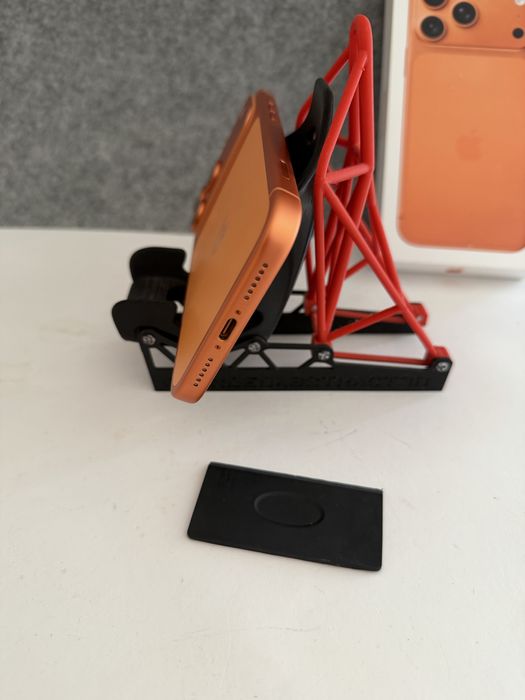 Troco/Vendo IPhone 17 Pro Max 512GB Cosmic Orange 6 ciclos