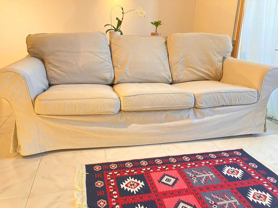 Sofá IKEA EKTORP 3 lugares muito novo e com capas laváveis