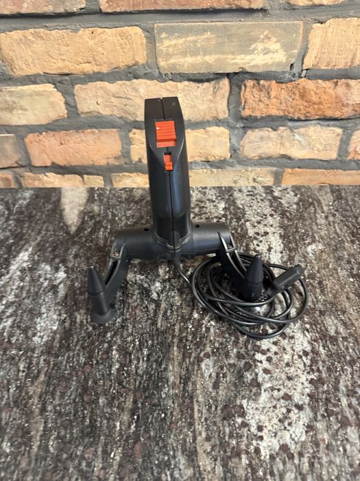 Skorpion joystick retro Atari Commodore C64 Amiga sprawny