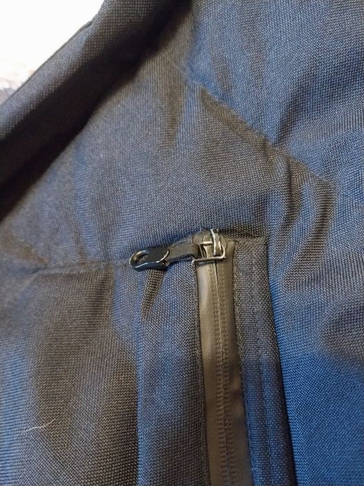 Чоловіча зимова куртка