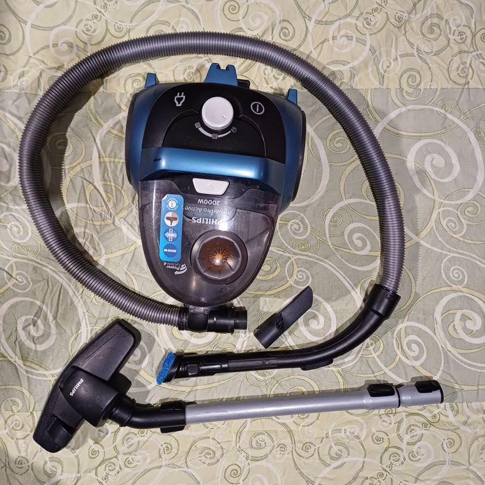 Пилосос Philips без мішка + новий двигун+фільтридля пилу,  fc8672/01