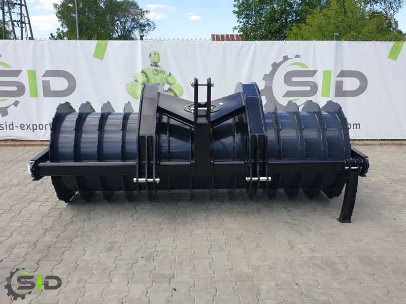 Wał kiszonkowy, oświetlenie, rolki, przesuw, wał boczny 3,0m [SR1] SID