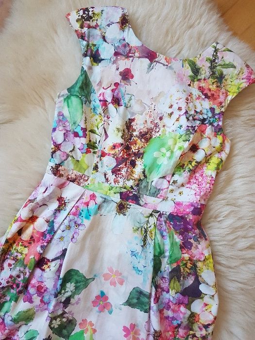 Sukienka w kwiaty River Island Tulipan Wesele 36