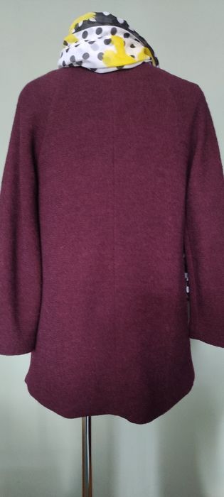 Płaszczyk narzutka oversize w kolorze wina H&M