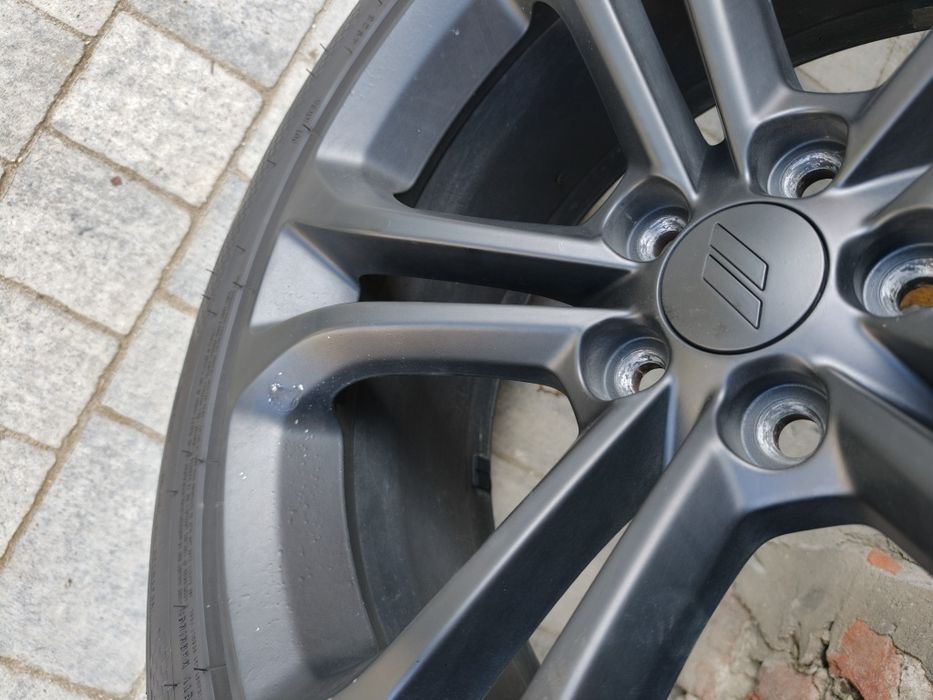 Felgi dodge charger