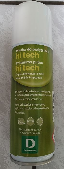 Pianka do czyszczenia powierzchni syntetycznych Hi Tech