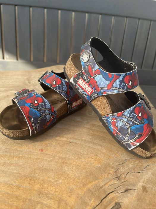 Босоніжки Birkenstock 26 розмір