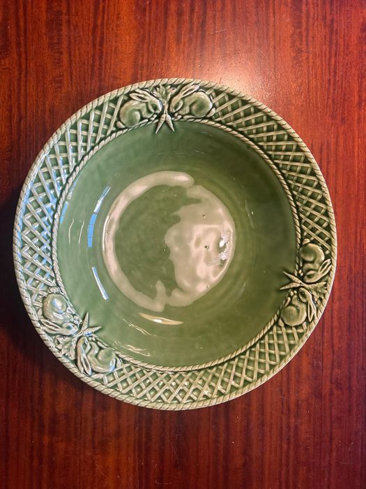 Taça de louça de Bordalo Pinheiro