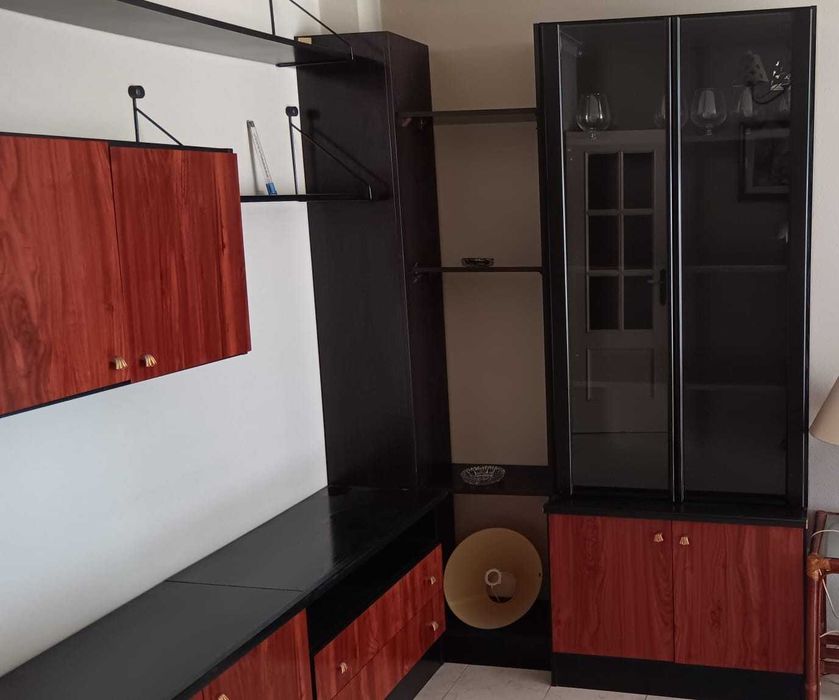 Mobília de Sala com Cristaleira