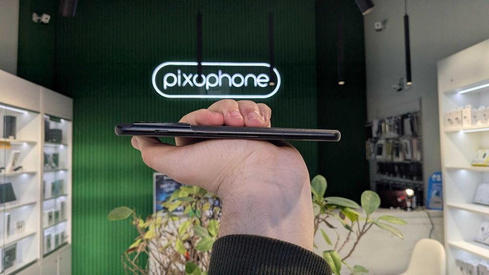 Магазин OnePlus 10 Pro 12/256GB Volcanic Black Гарантiя Trade In