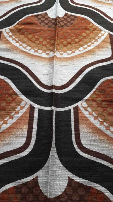 Красивая новая большая плотная штора, скатерть 121 х 230 см. Бельгия