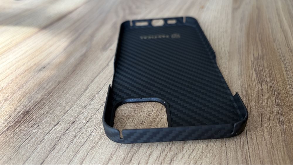 Tactical MagForce Aramidowe etui ochronne dla Apple iPhone 13 czarne
