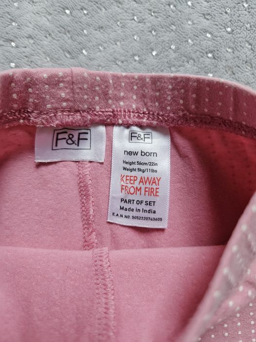 Spodnie legginsy dla dziewczynki rozmiar 56