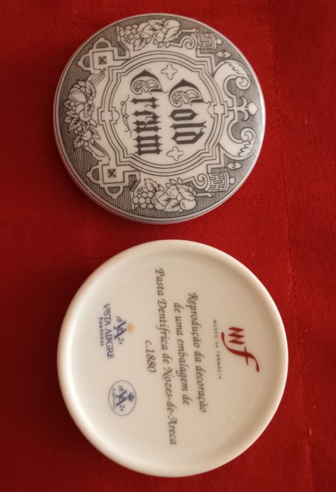 Caixas regaleiras Vista Alegre