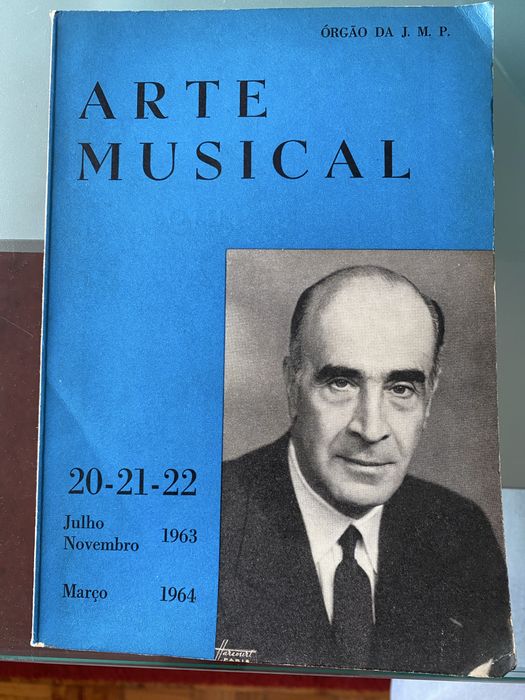 Vários números da Revista Arte Musical dos anos 60