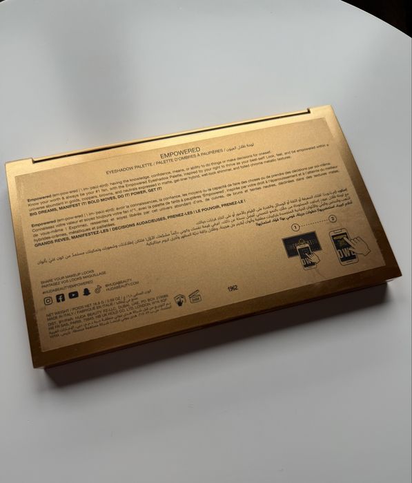 Paleta cieni Huda Beauty