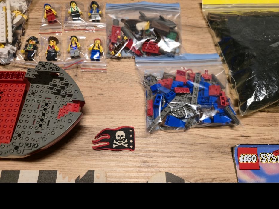 Statek Lego 6289 Red Beard Runner