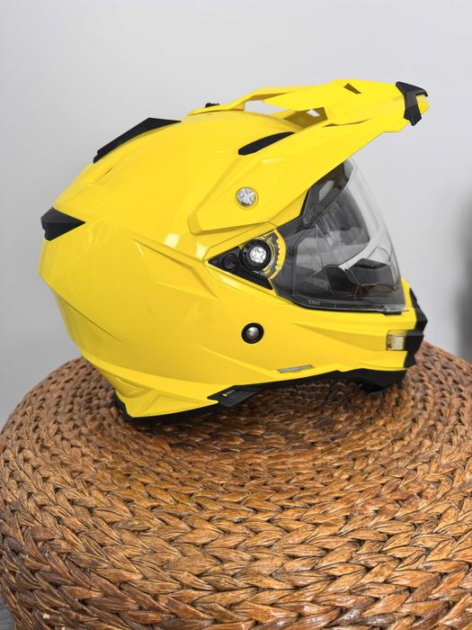 Capacetes  AFX FX-41DS (um preto mate XL e um amarelo M)