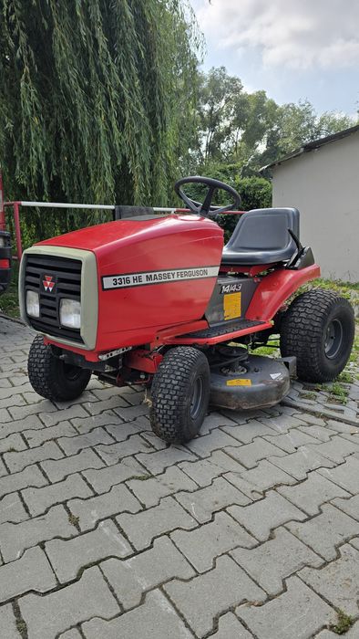 Massey Ferguson Traktorek Ogrodniczy Kosiarka Silnik 14 Hp Pompa