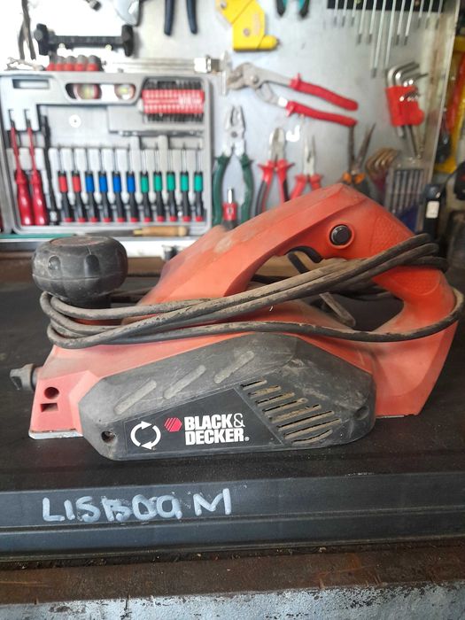 Plaina black and decker