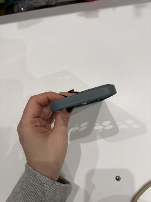 Чохол б/у iPhone 13 pro