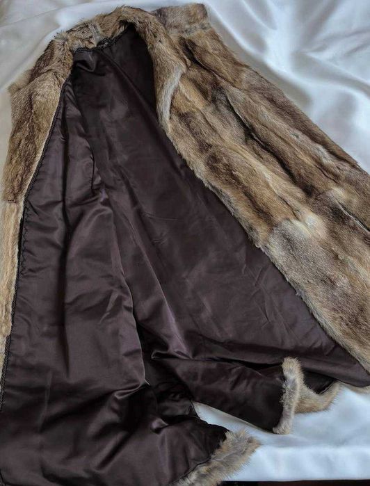 Жилетка хутряна,  ідеальний стан