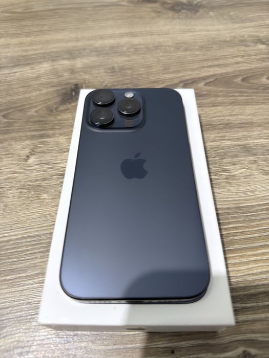 Iphone 15 Pro 256GB Blue