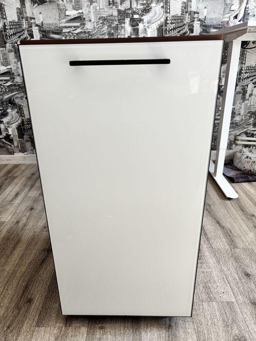 Тумбочка  40см x 80см х 41,5 см