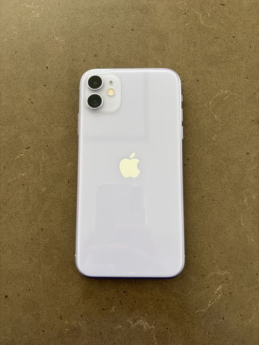 Vendo iPhone 11 lilás