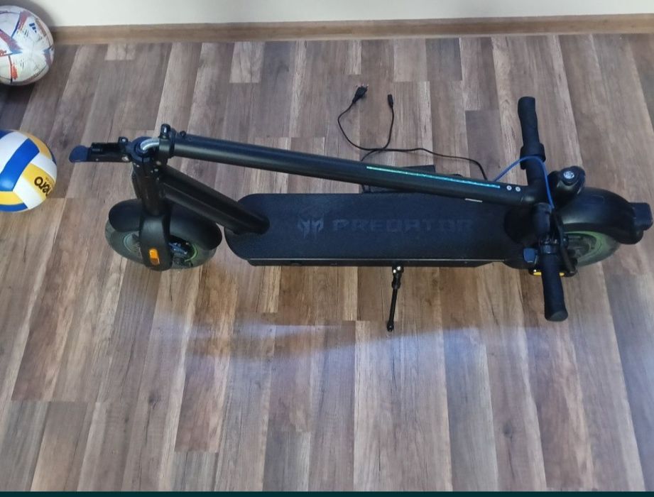 Hulajnoga elektryczna ACER PREDATOR Advance 60km 500W Amortyzacja 10"