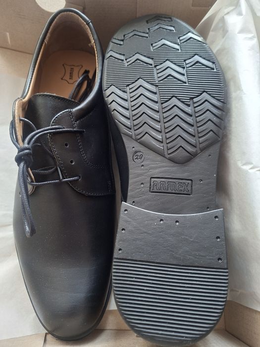 Półbuty wyjściowe MON