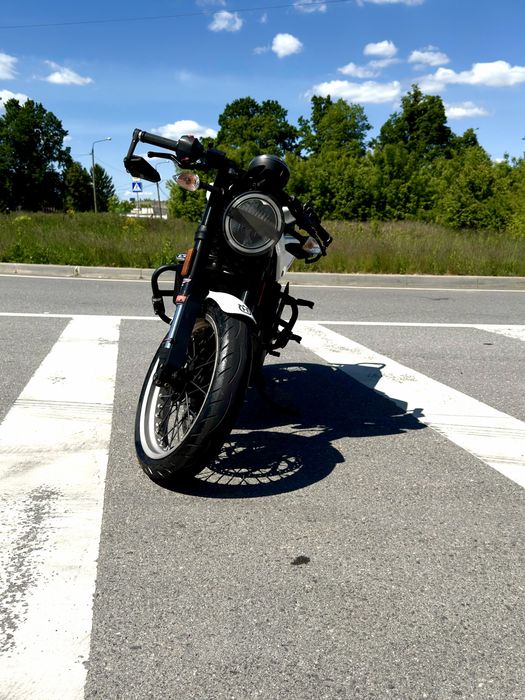 Husqvarna Vitpilen 401