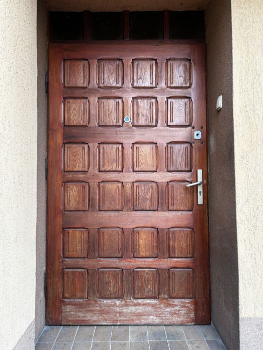 Drzwi zewnętrzne dębowe wraz z framugą