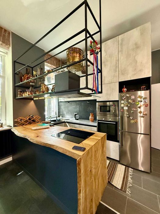 Продаж квартири вашої мрії в ЦЕНТРІ+ГАРАЖ!Код:21696