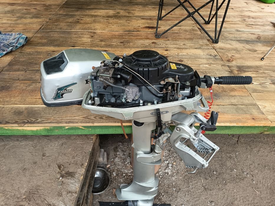 Silnik zaburtowy honda BF5A