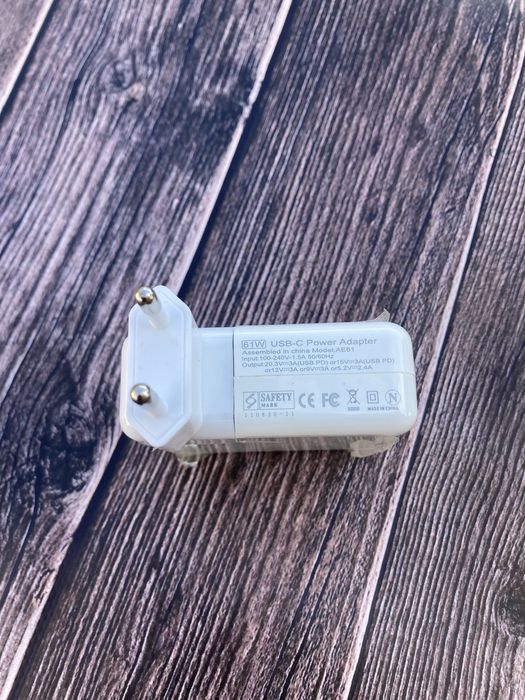 Зарядний пристрій Macbook 61-w usb-c Type-c