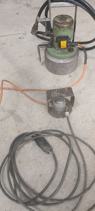 Zasilacz hydrauliczny  230v novopress