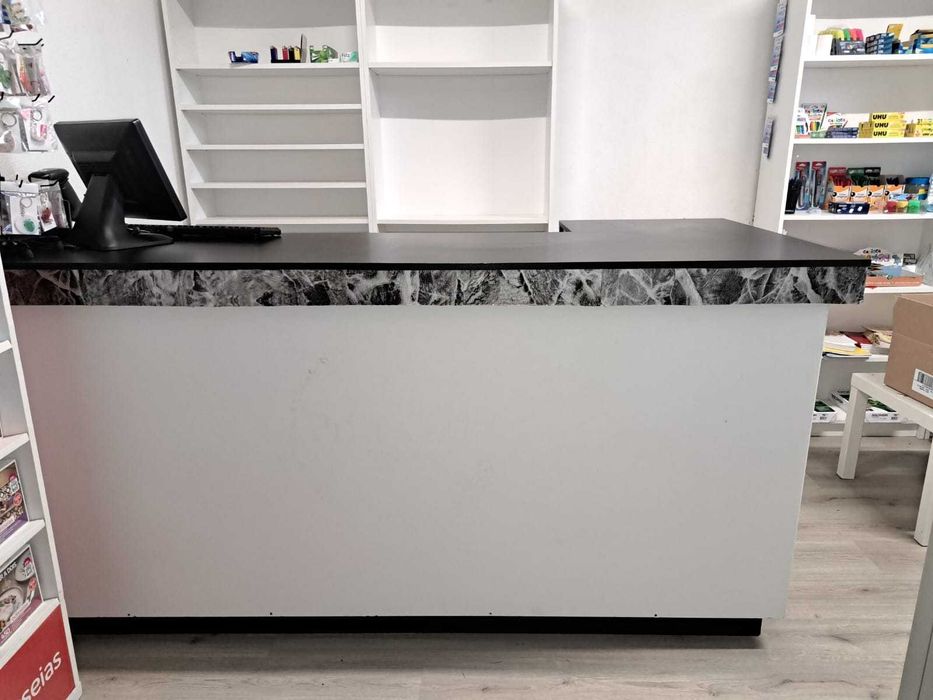 Balcão de Atendimento Profissional c/ Tampo de Vidro (Negociável)