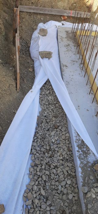 GEOWŁÓKNINA DROGOWA MOCNA 200g, 4m, 2m separacja gruntu, drenaże, drog
