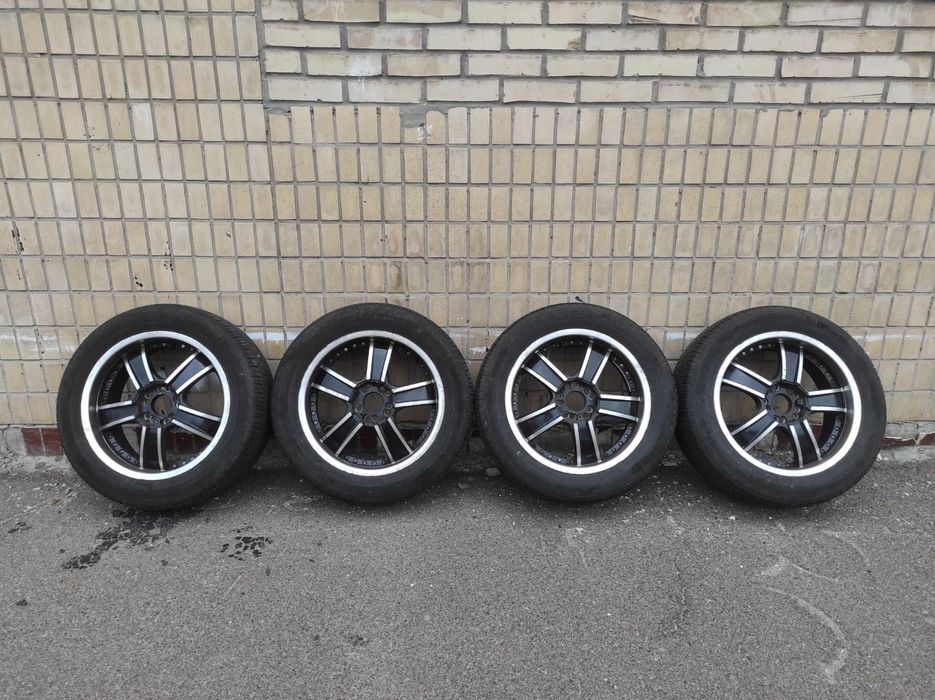 Диски  Mersedes Мерседес  Veloche  565 Summer 98V 225/55 R18
11-22 год Сербия