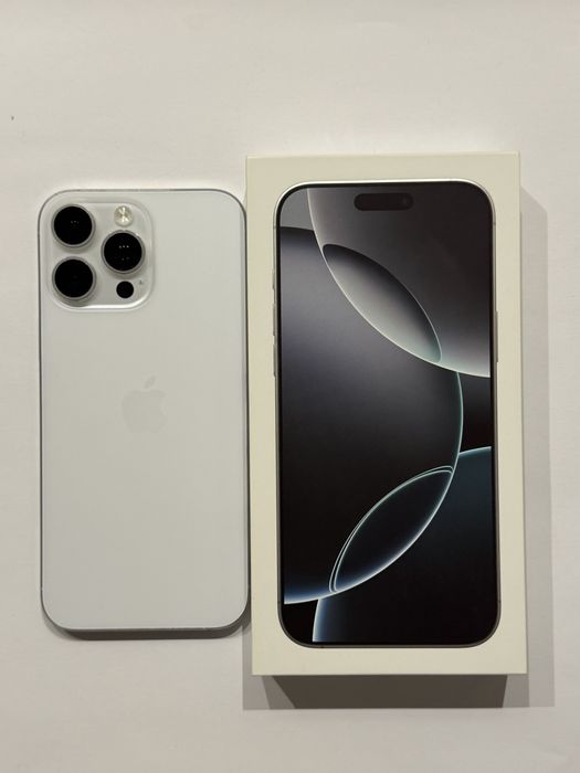 I Phone 16 pro max
