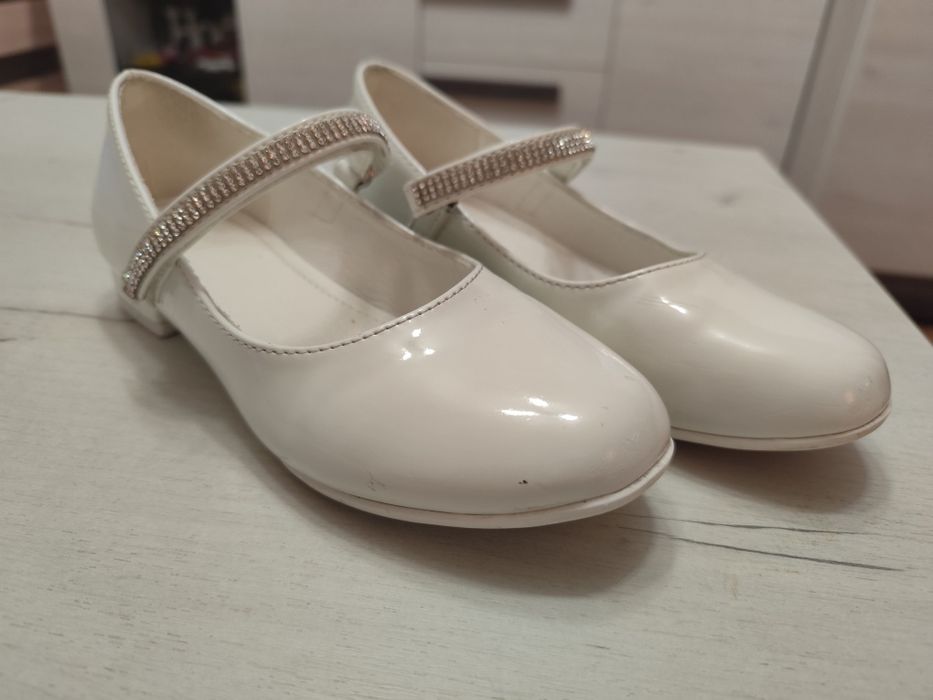 Buty komunijne jak nowe Nelli Blu 34 lakierki Chorzów