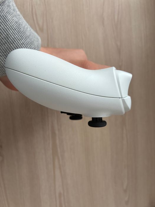 Геймпад Xbox Series X|S джойстик
Геймпад Xbox Series S